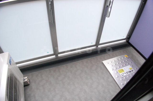 16/28 バルコニー