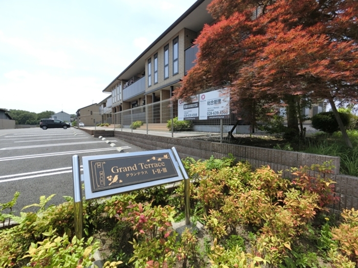 19/20 エントランス