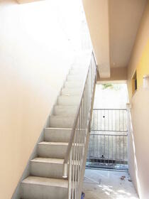 3/4 エントランス