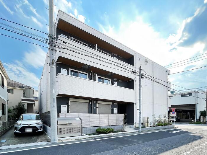 グラナーデ高野台の外観