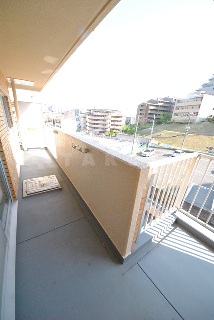 14/27 バルコニー