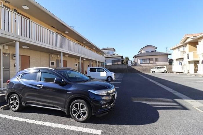 20/26 駐車場