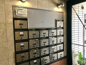 15/16 エントランス