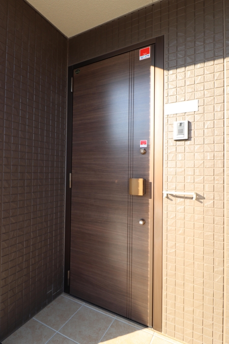 16/17 エントランス