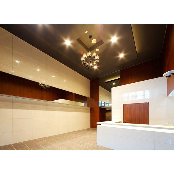 18/24 エントランス