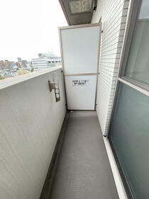 13/16 バルコニー