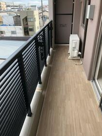 14/17 バルコニー