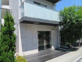 8/8 エントランス