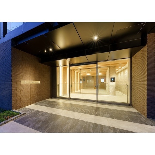 15/26 エントランス