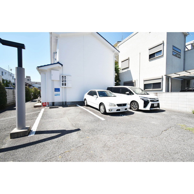 3/3 駐車場