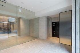 15/16 エントランス