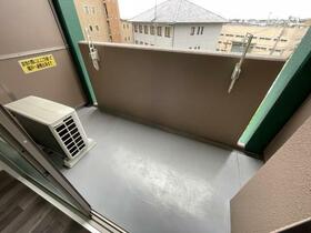 13/16 バルコニー