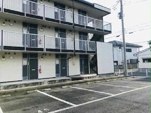 2/4 駐車場