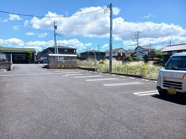 14/20 駐車場