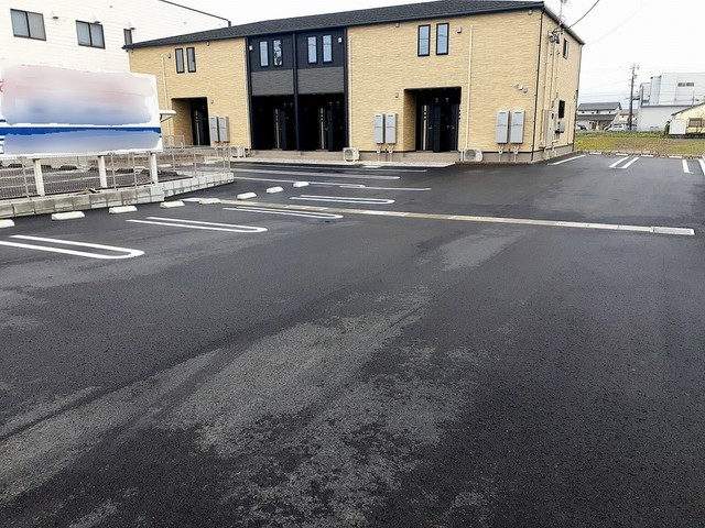 14/20 駐車場