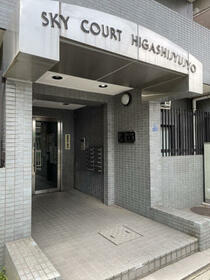 16/16 エントランス