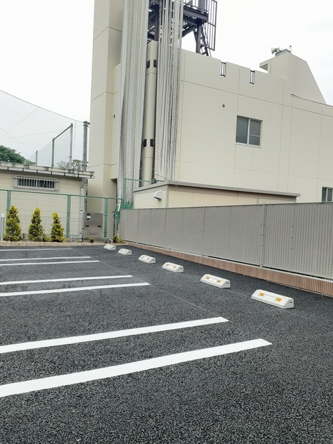 14/20 駐車場