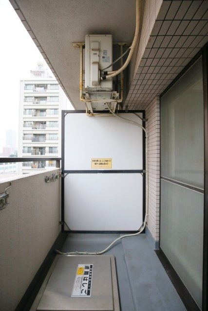 16/27 バルコニー