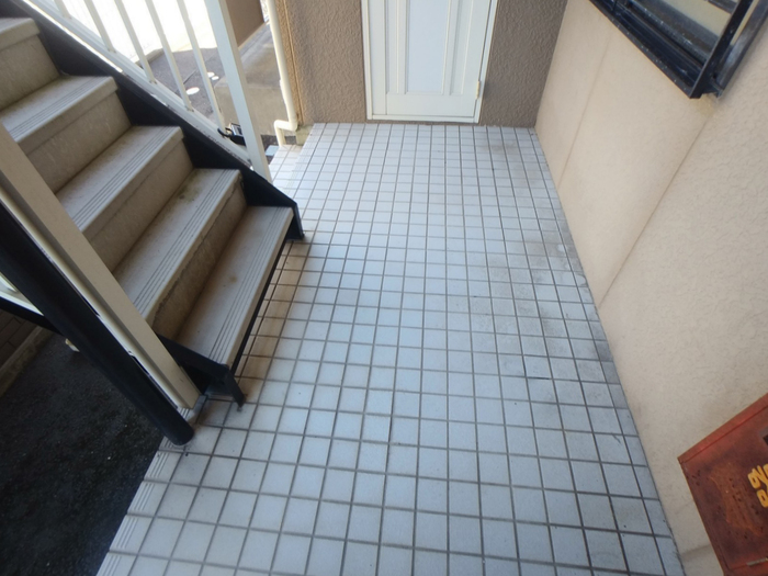 15/18 エントランス