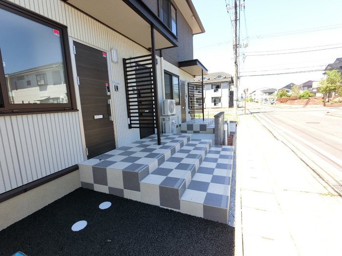 17/22 エントランス