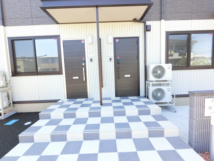 3/7 エントランス