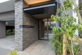 3/4 エントランス