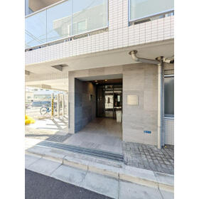 3/5 エントランス