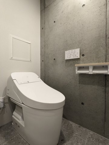 13/30 トイレ