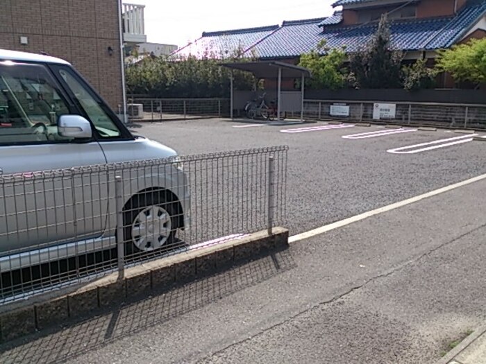 17/19 駐車場