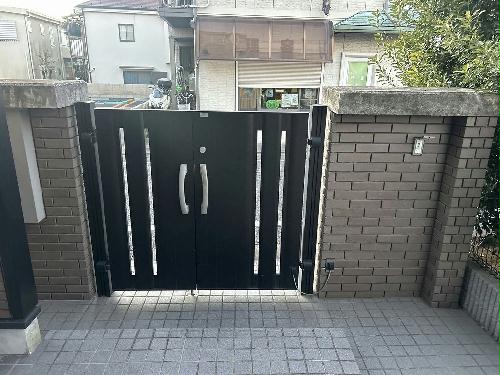 14/14 エントランス