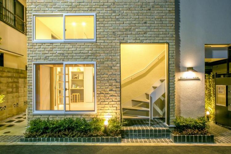 14/14 エントランス