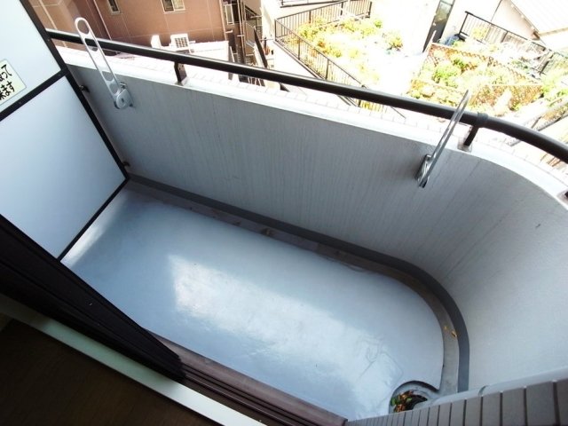 15/22 バルコニー