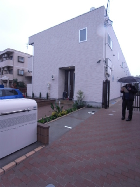 18/22 エントランス