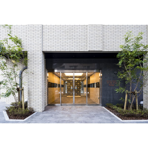 14/18 エントランス