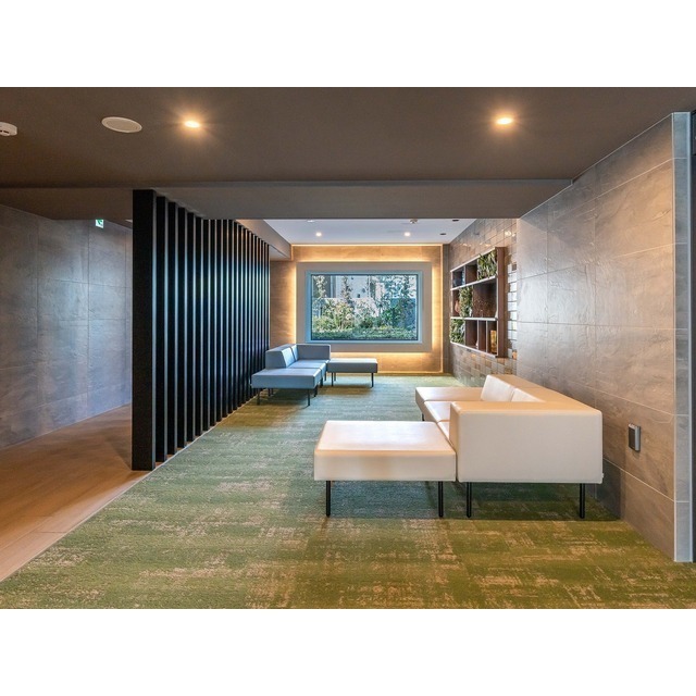 17/20 エントランス