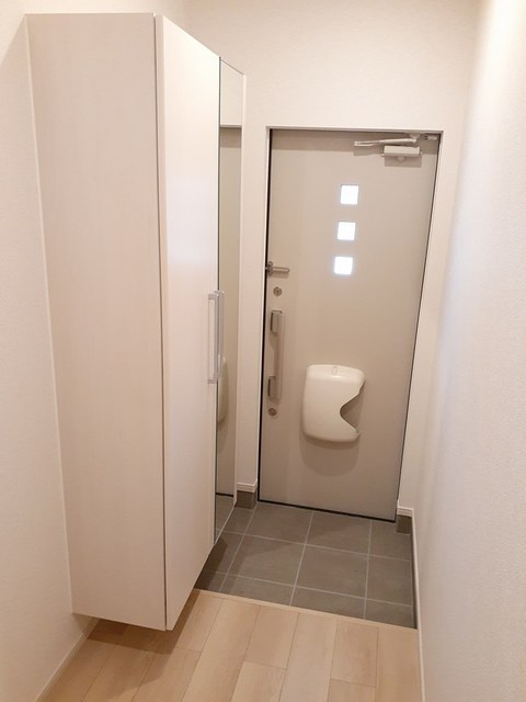 6/20 玄関