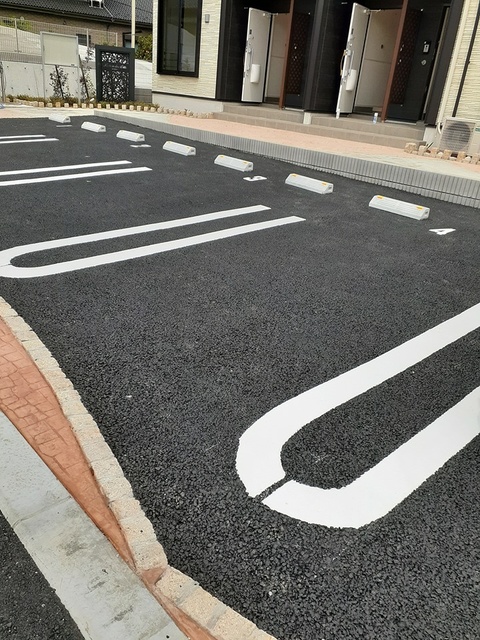 14/20 駐車場