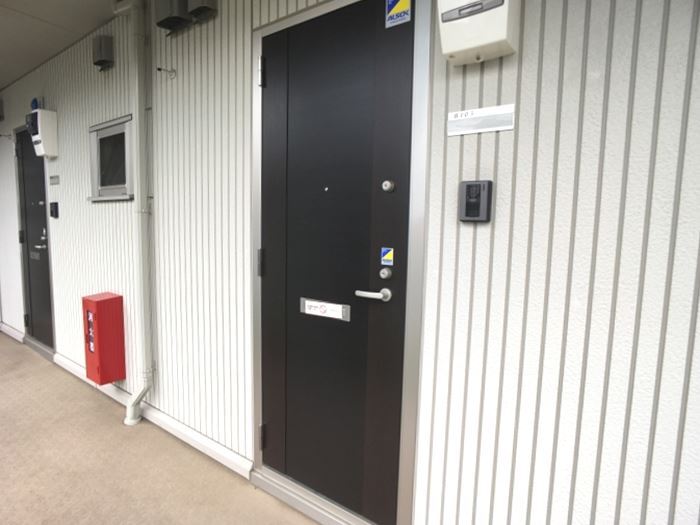 19/28 エントランス