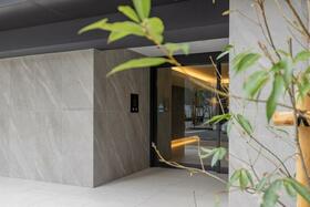 15/16 エントランス