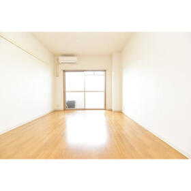 4/16 リビング/ダイニング