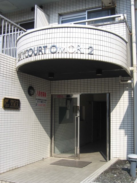 22/30 エントランス