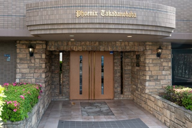 25/30 エントランス