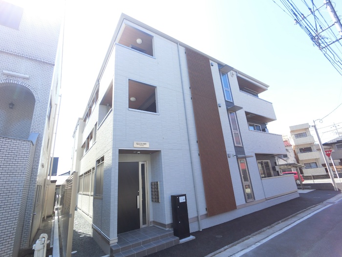 D-ROOM和田町エントランス