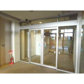 17/17 エントランス