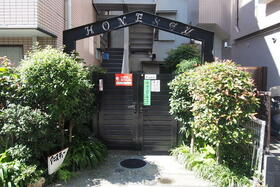 15/16 エントランス