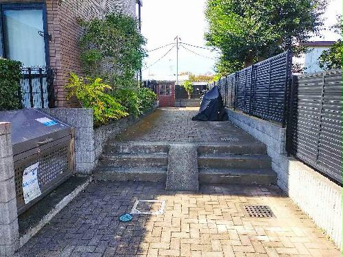 9/10 エントランス