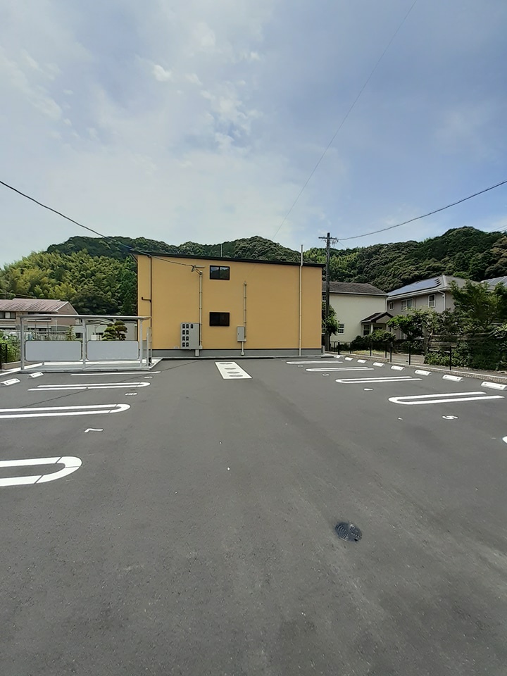14/20 駐車場
