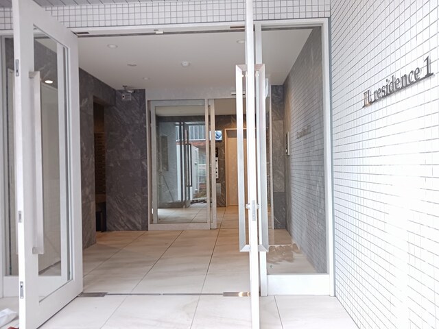 13/20 エントランス