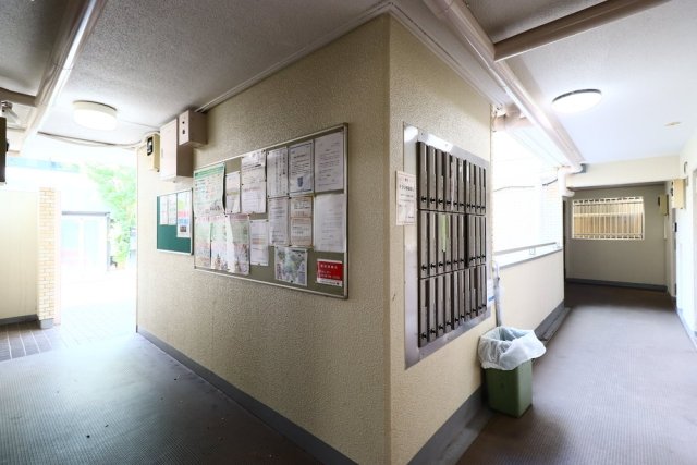 14/25 エントランス