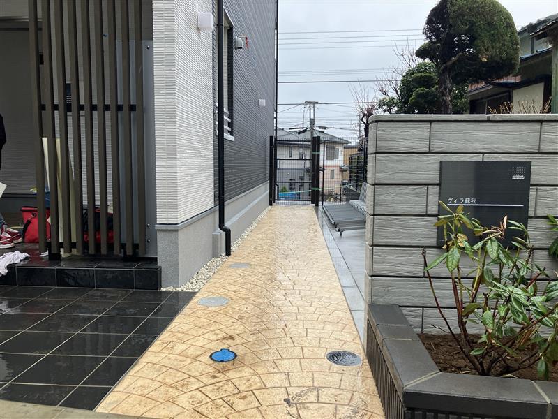 17/24 エントランス